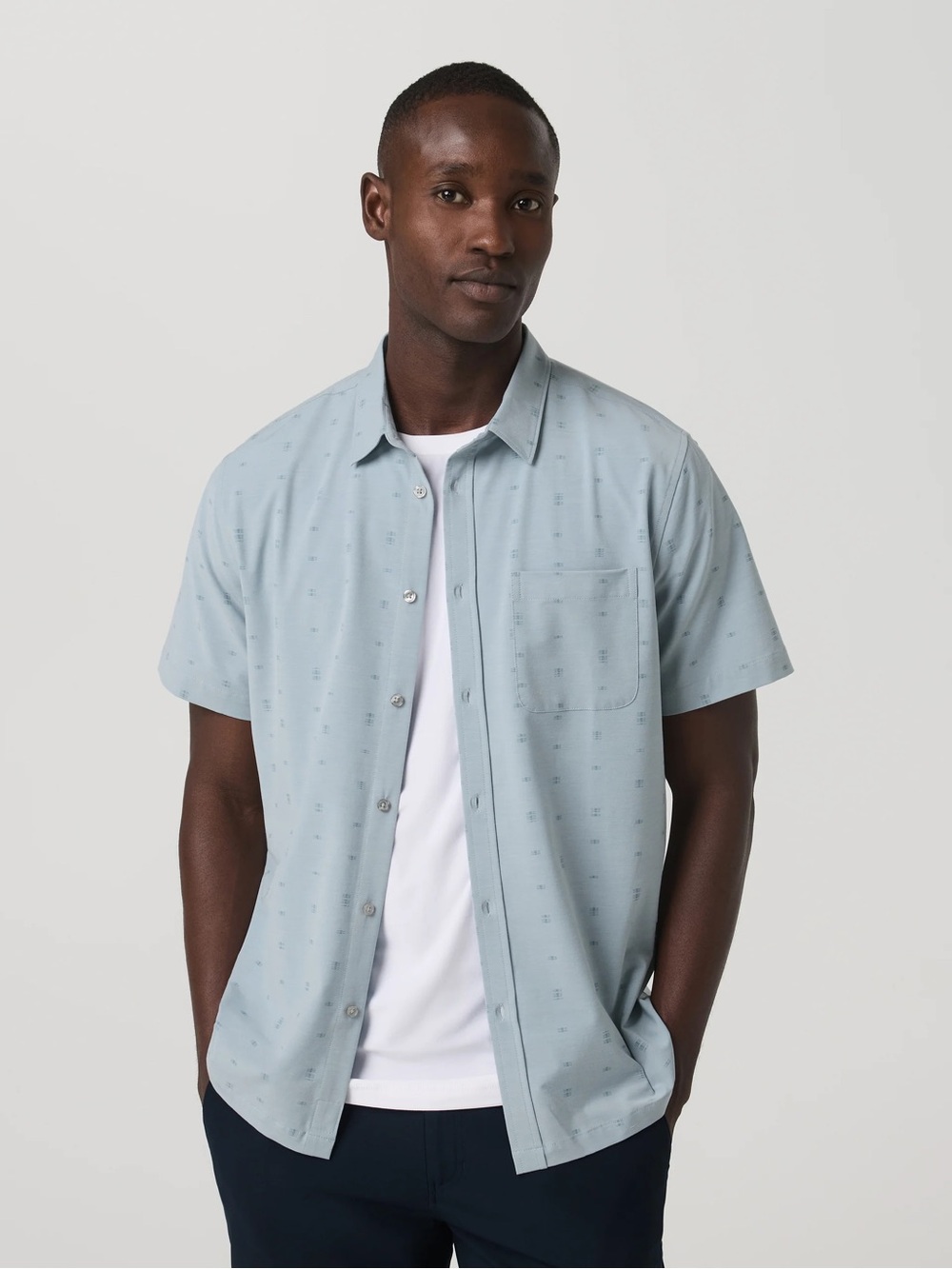Vuori Short Sleeve Bridge Button Down Shirt Men 2X Wicking Performance Stretch